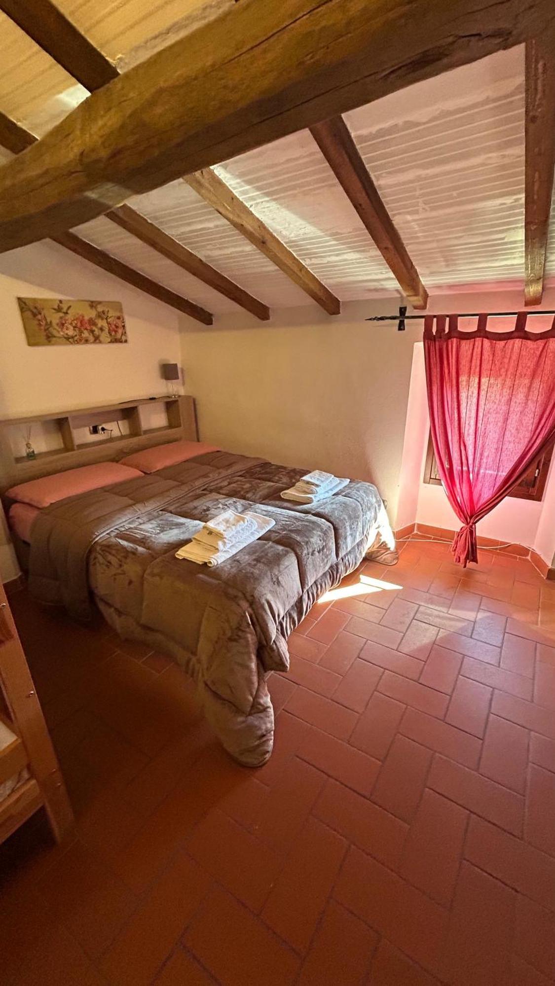 Готель Locanda Dei Fienili Del Campiaro Grizzana Екстер'єр фото